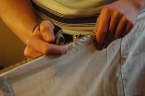 Fastening rope on the sail edge