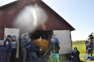 Sjösättning av Mattias Klum's blekingekoster Sjösättning av Mattias Klum's blekingekoster